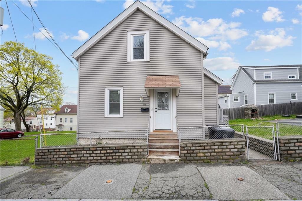 Property Photo:  136 Juniper Street  RI 02914 