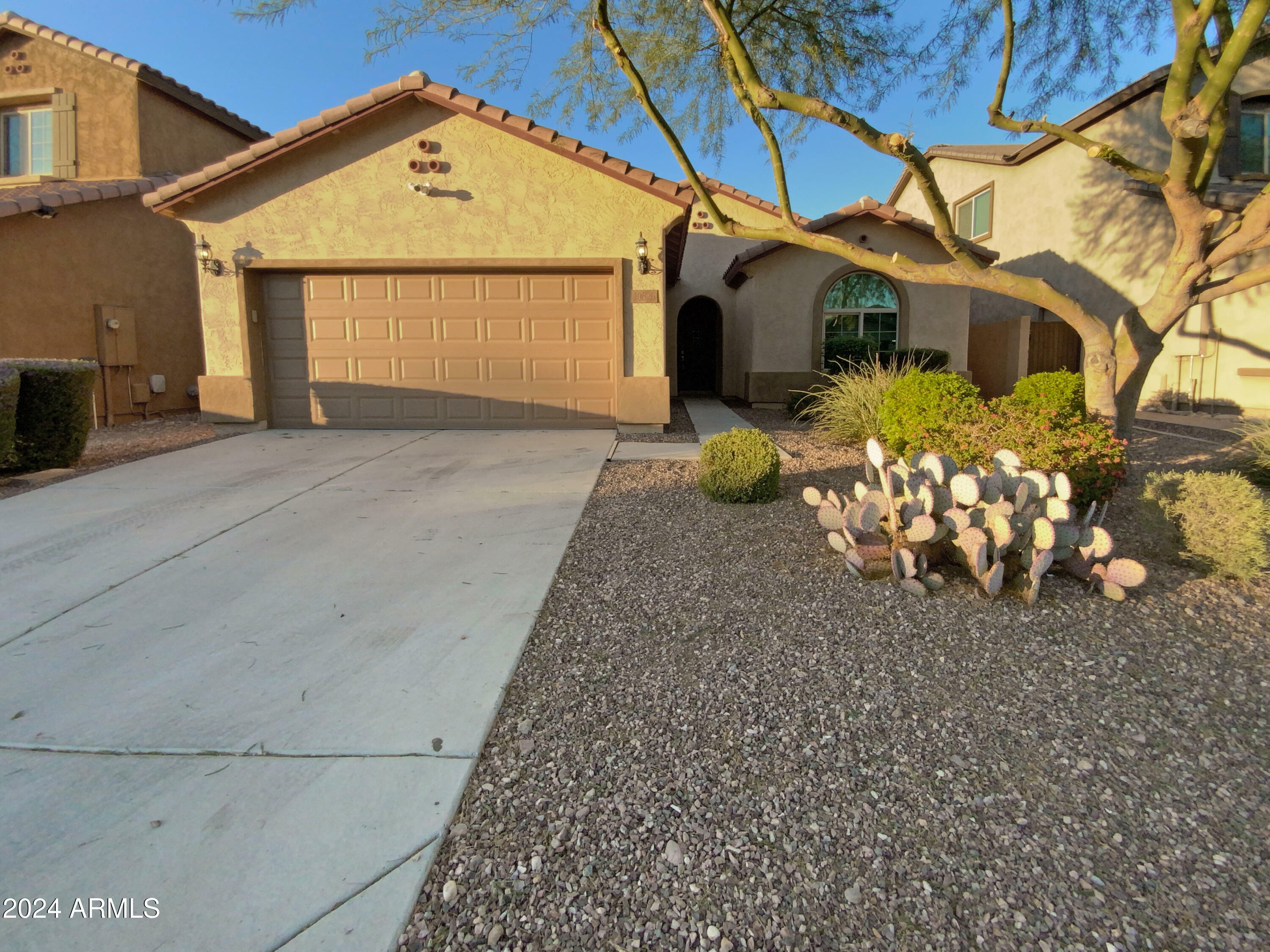 Property Photo:  10826 W Bronco Trail  AZ 85383 