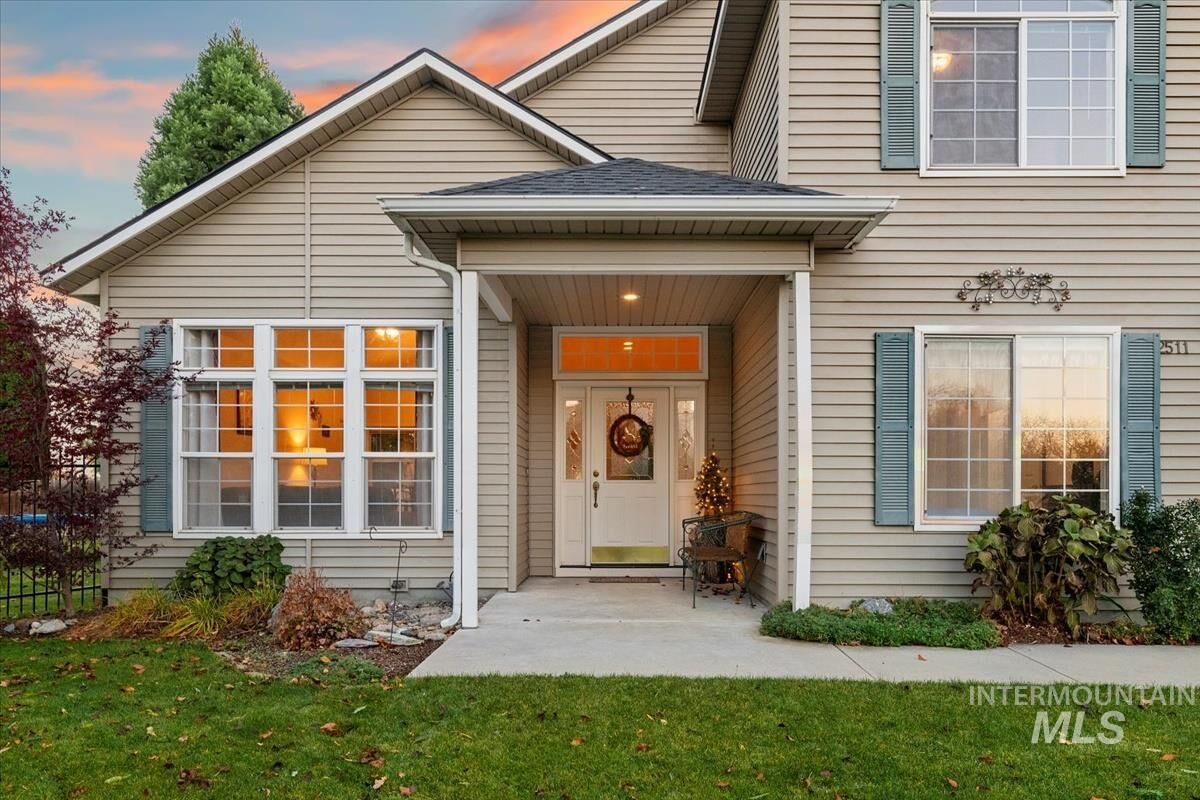 Property Photo:  2511 E Indian Creek Ct.  ID 83642 