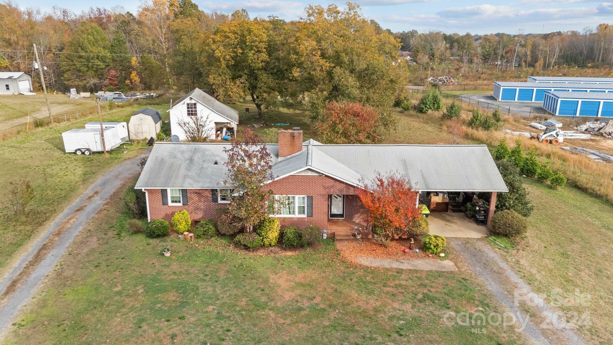 Property Photo: 109 Forest Hill Road NC 27295