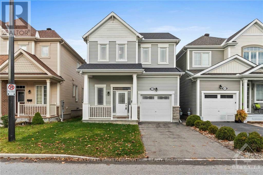 Photo de la propriété:  321 Meadowbreeze Drive  ON K2M 0J7 