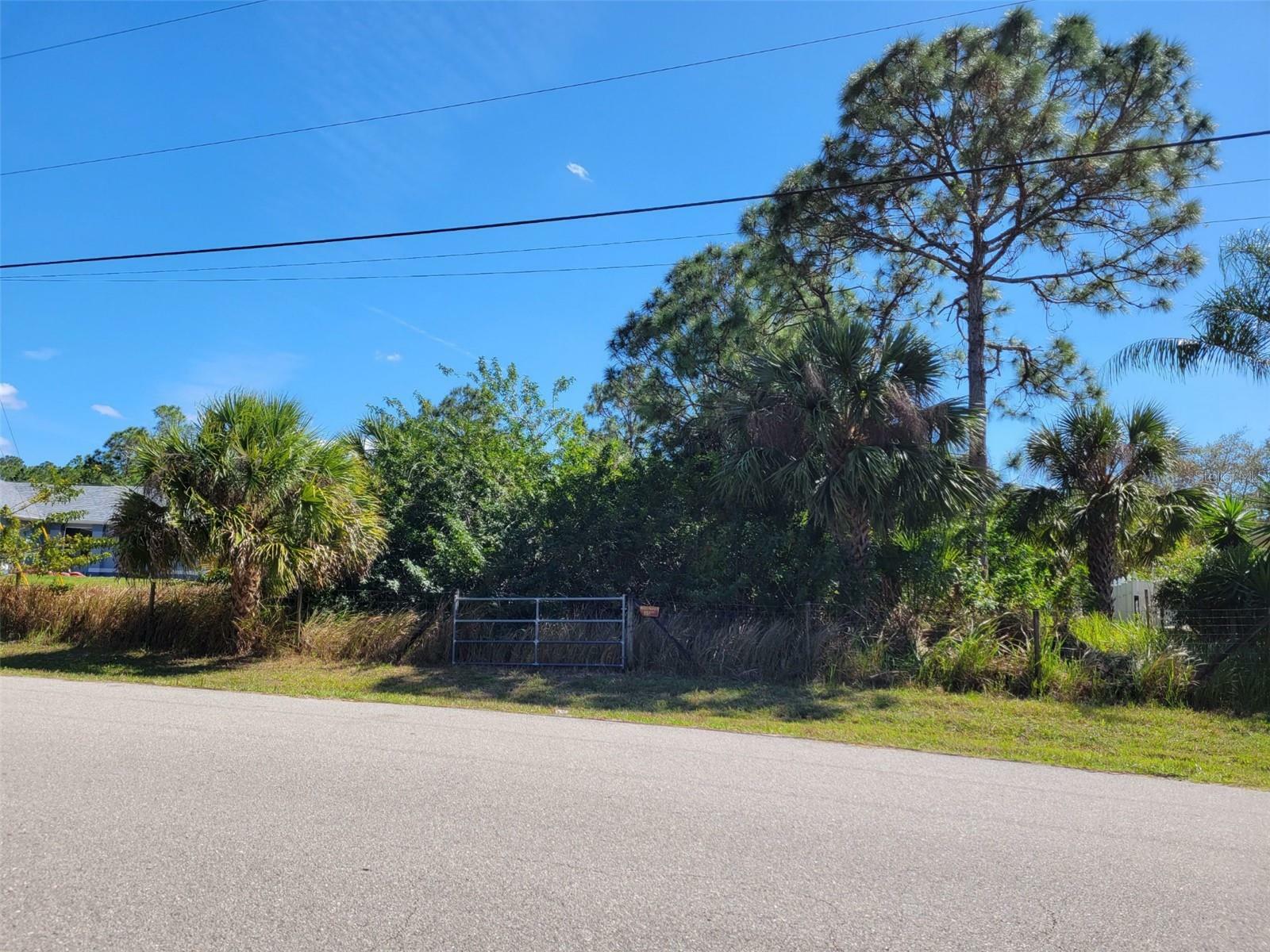 3065 Wenona Drive  North Port FL 34288 photo