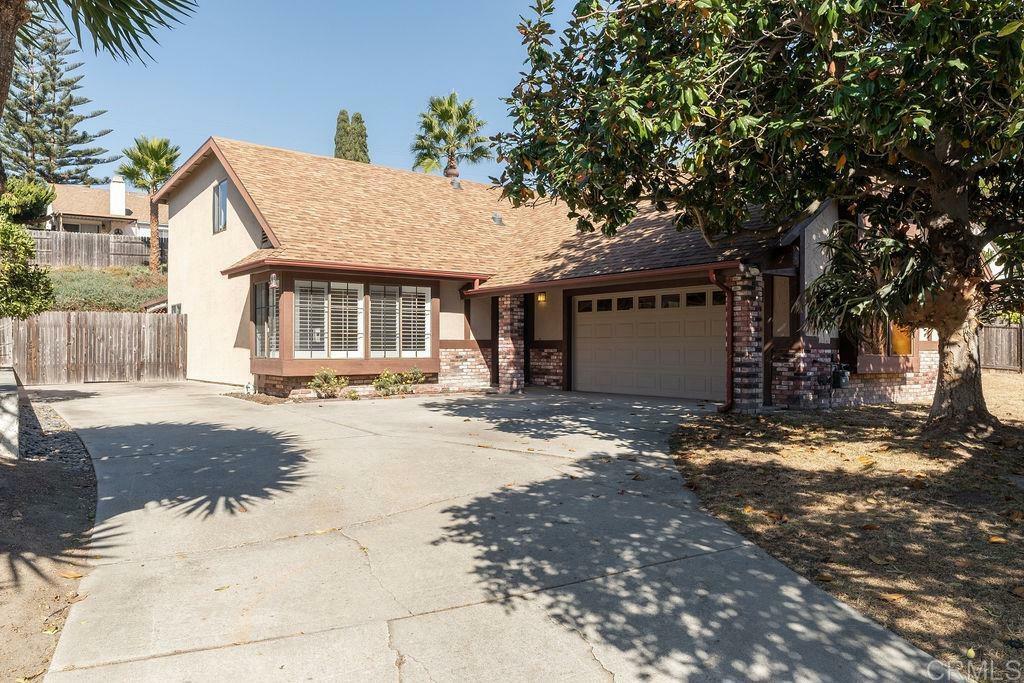 Property Photo:  920 Chablis Ln  CA 92083 