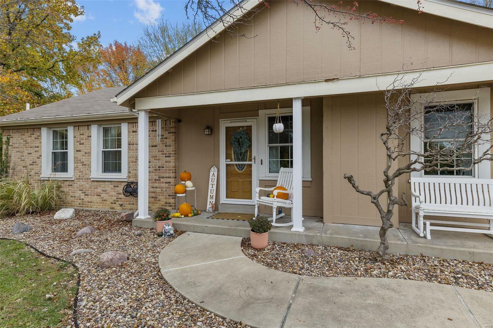 Property Photo:  1210 E Windfall Ridge Court  MO 63376 