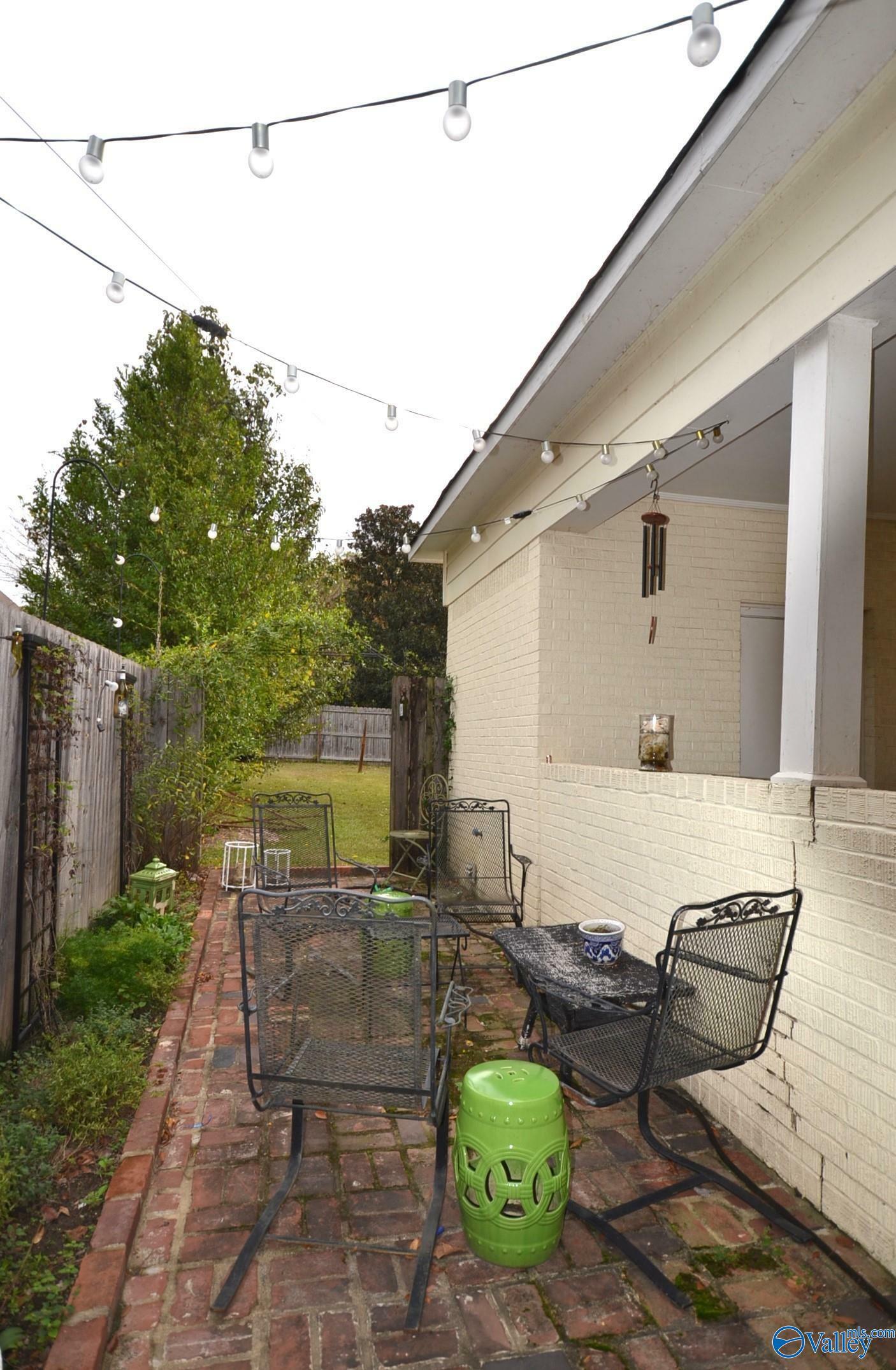 Property Photo:  1006 Barkley Street SW  AL 35640 