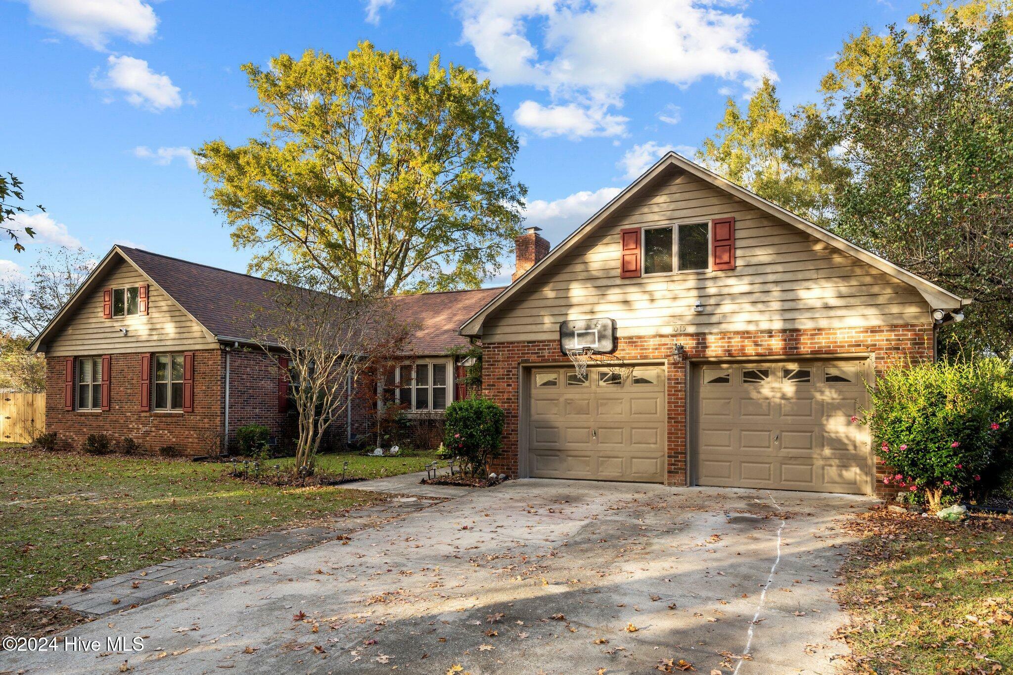 Property Photo:  1015 Beech Tree Road  NC 28546 