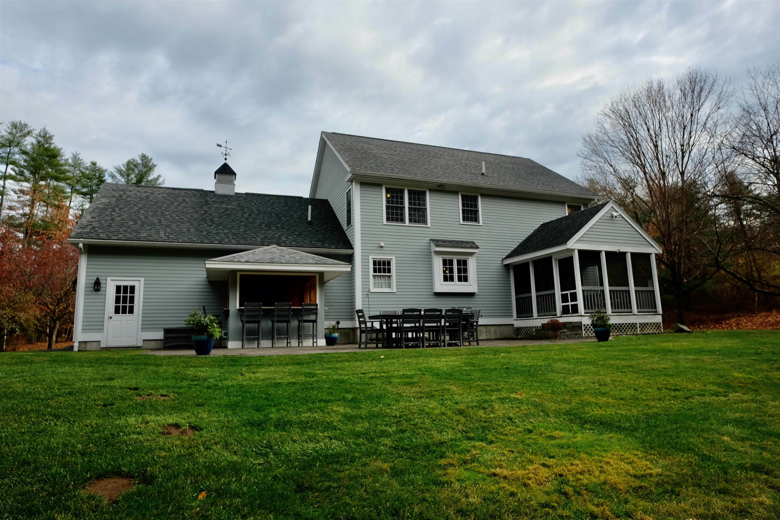 Property Photo:  44 Millstone Drive  NH 03301 