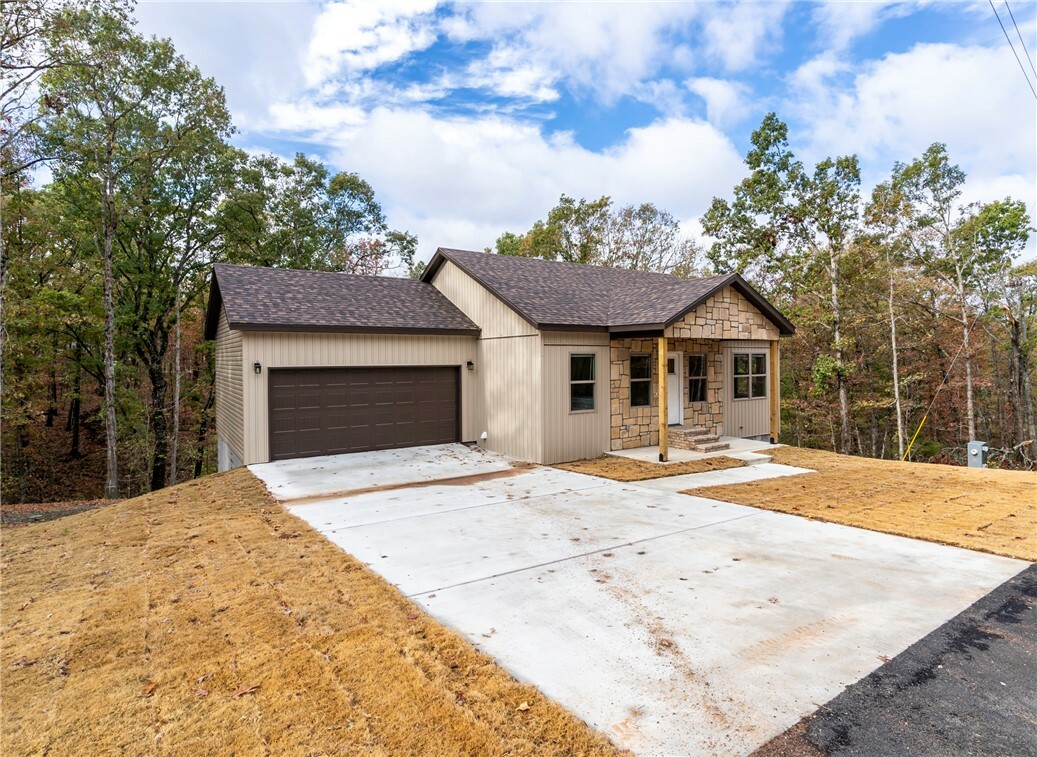 Property Photo:  13 Bathgate Drive  AR 72715 