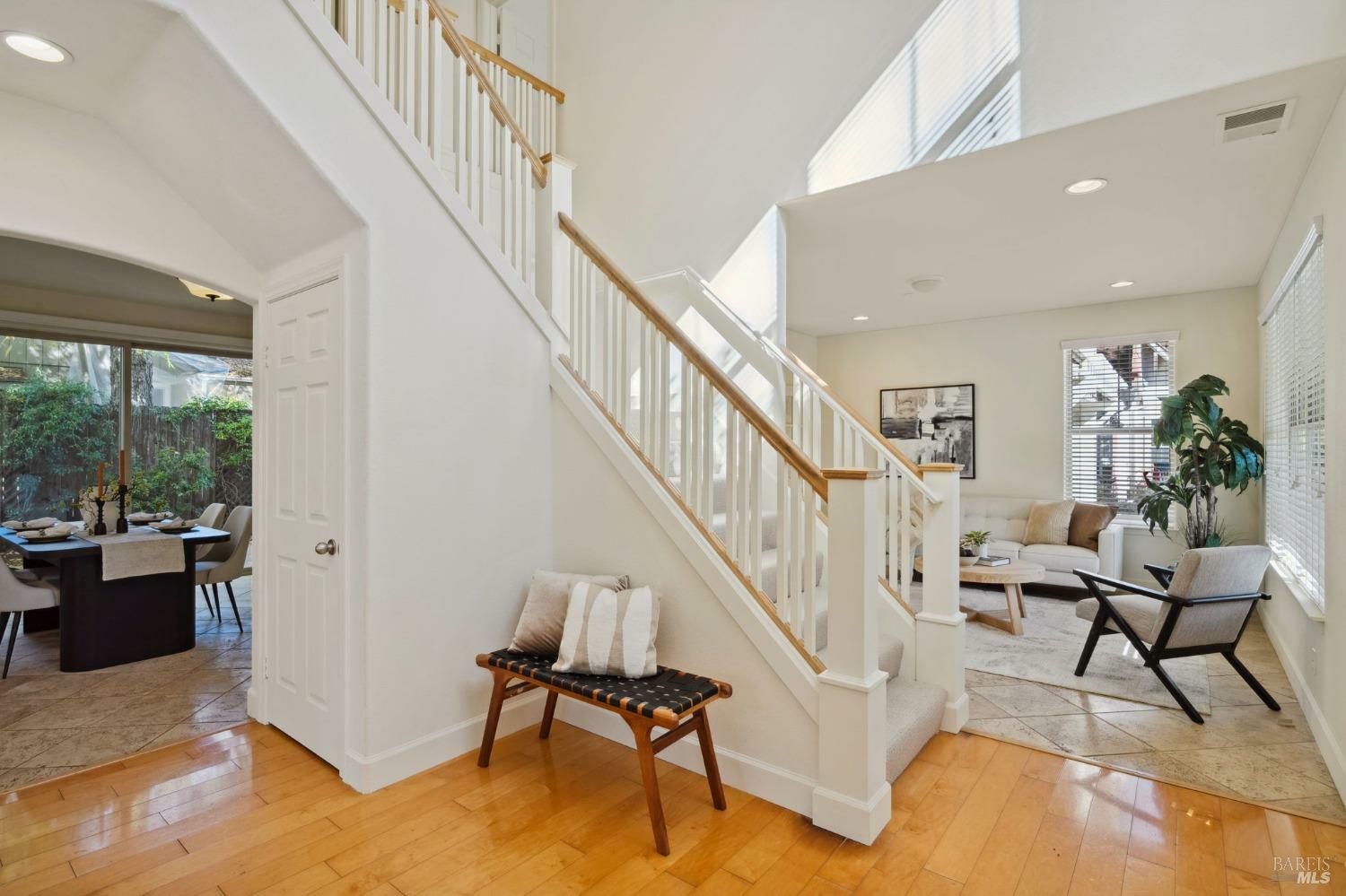 Property Photo:  100 Caledonian Court  CA 95425 