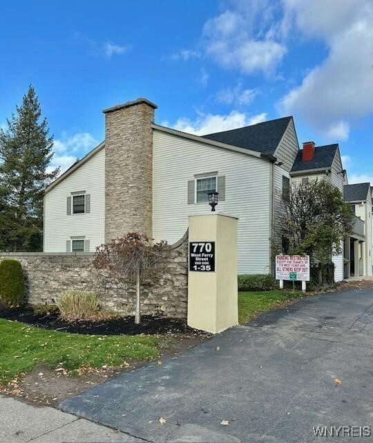 Property Photo: 770 W Ferry Street 11 B NY 14222