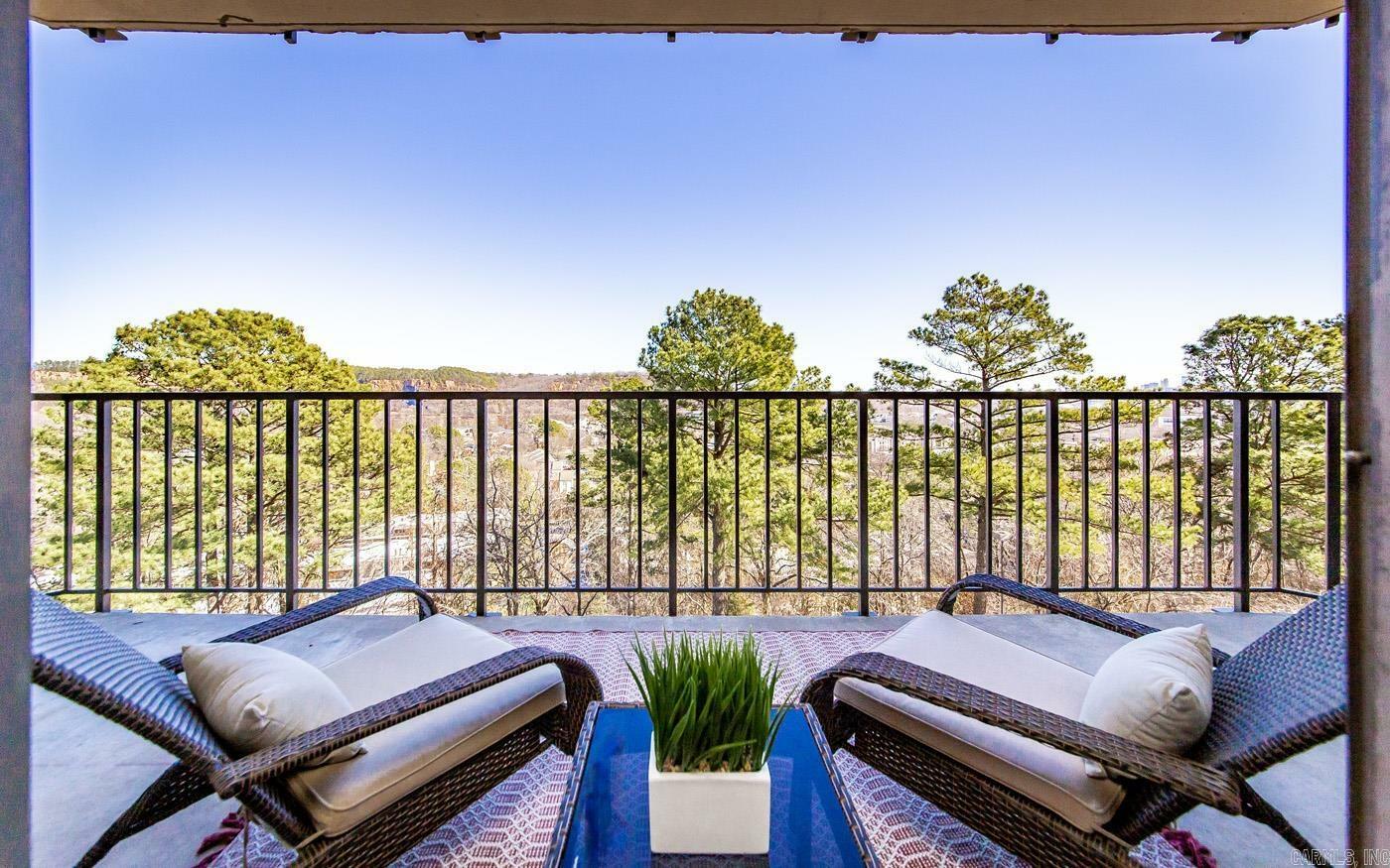 Property Photo:  1 Treetops Lane  AR 72202 