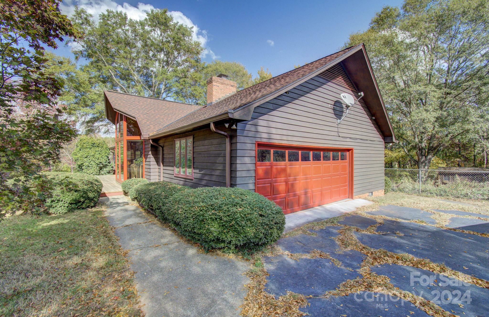 Property Photo:  741 New Hope Road  NC 28139 