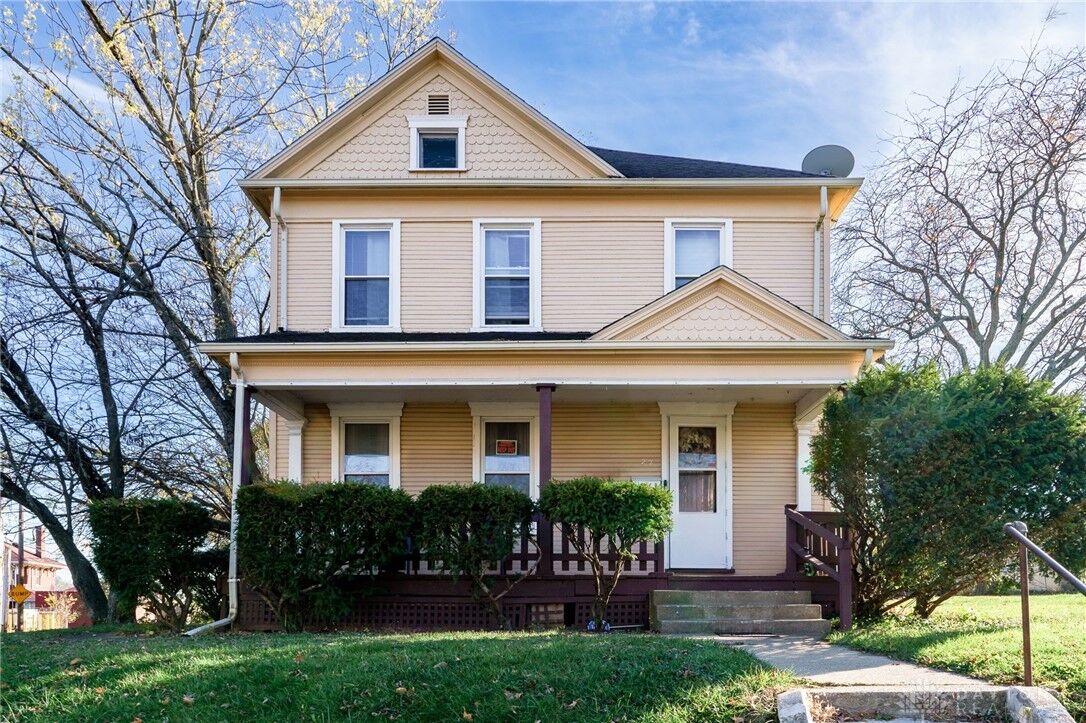 Property Photo:  22 W Fairview Avenue  OH 45405 