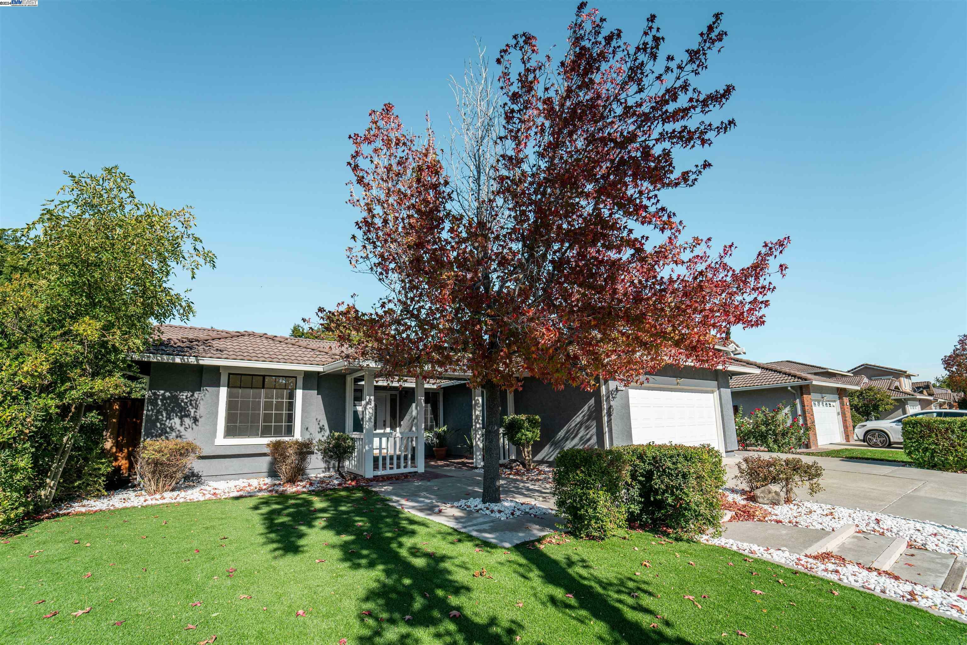 Property Photo:  3767 Fairlands Dr  CA 94588 