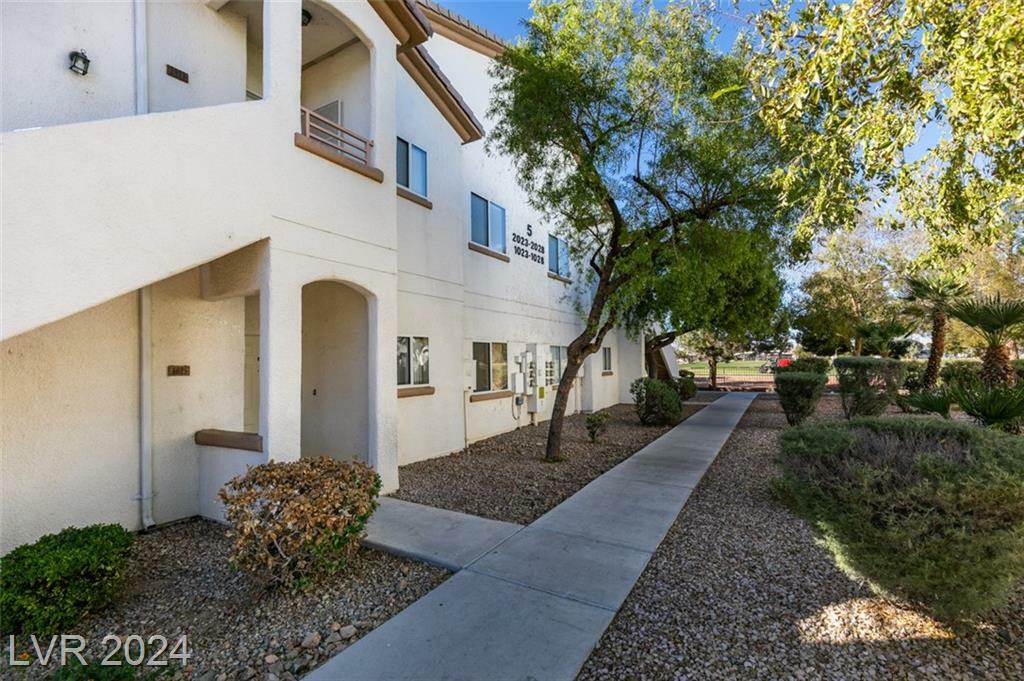 Property Photo:  5655 East Sahara Avenue 2027  NV 89142 