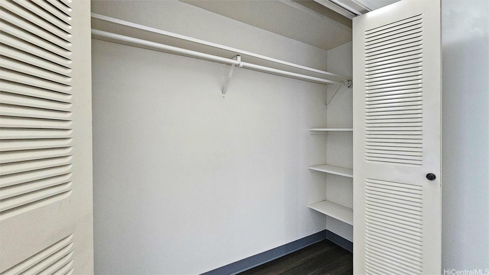 Property Photo:  725 Piikoi Street 206  HI 96814 