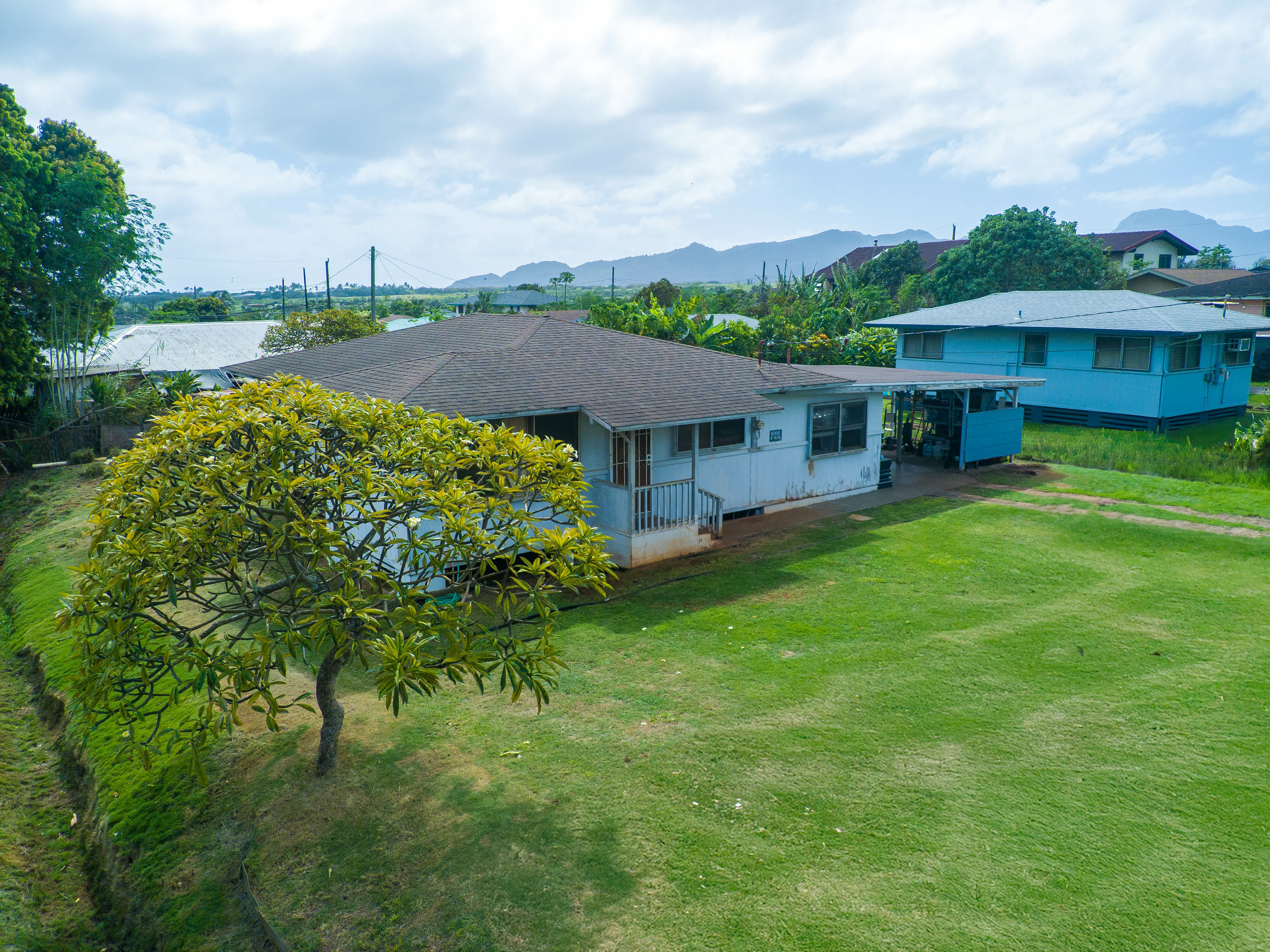 Property Photo: 4104 Hoohana St HI 96766