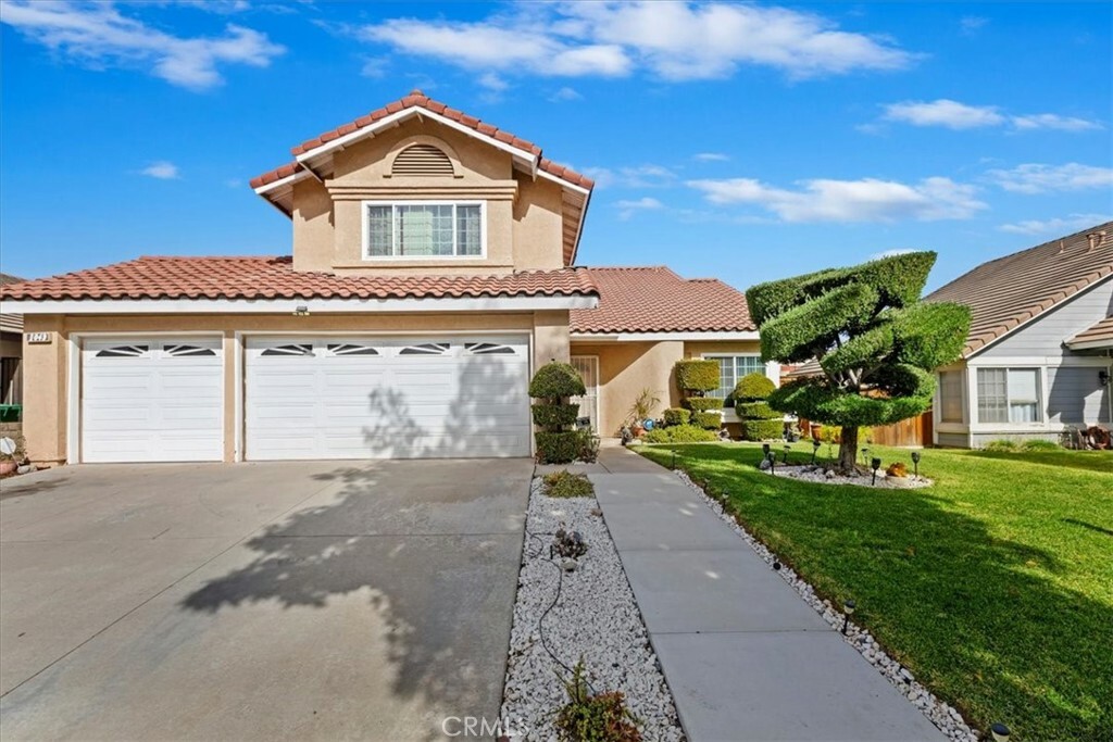 Property Photo:  1043 Ridgewood Drive  CA 92881 