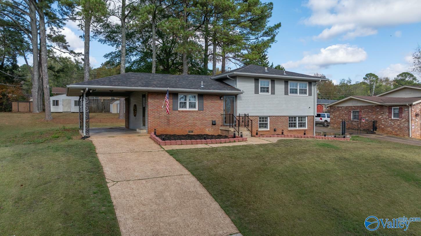 Property Photo:  2236 Viscount Drive NW  AL 35810 