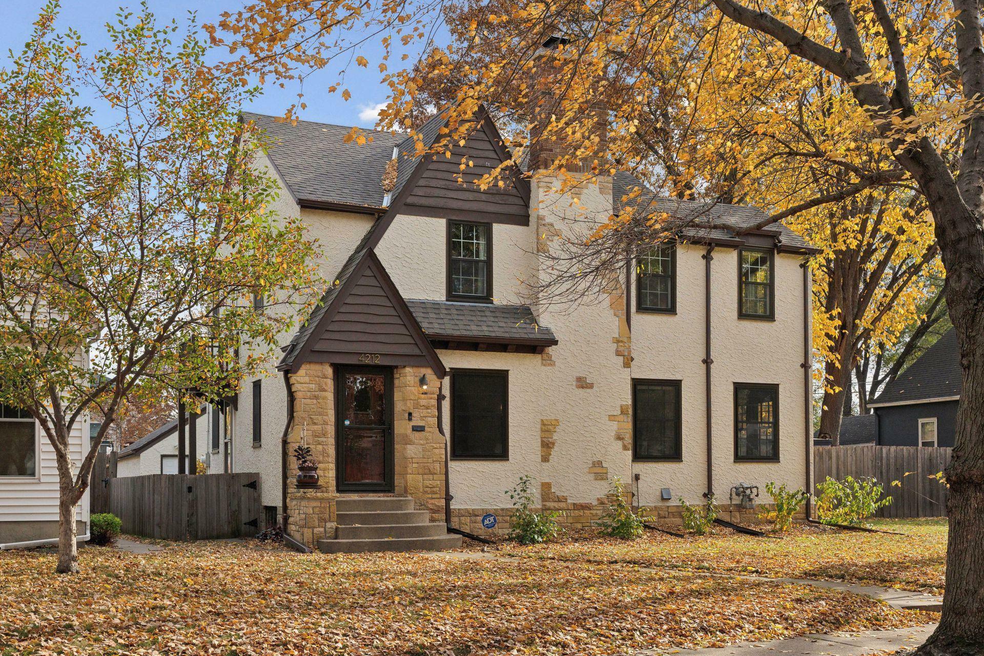 Property Photo:  4212 Queen Avenue N  MN 55412 