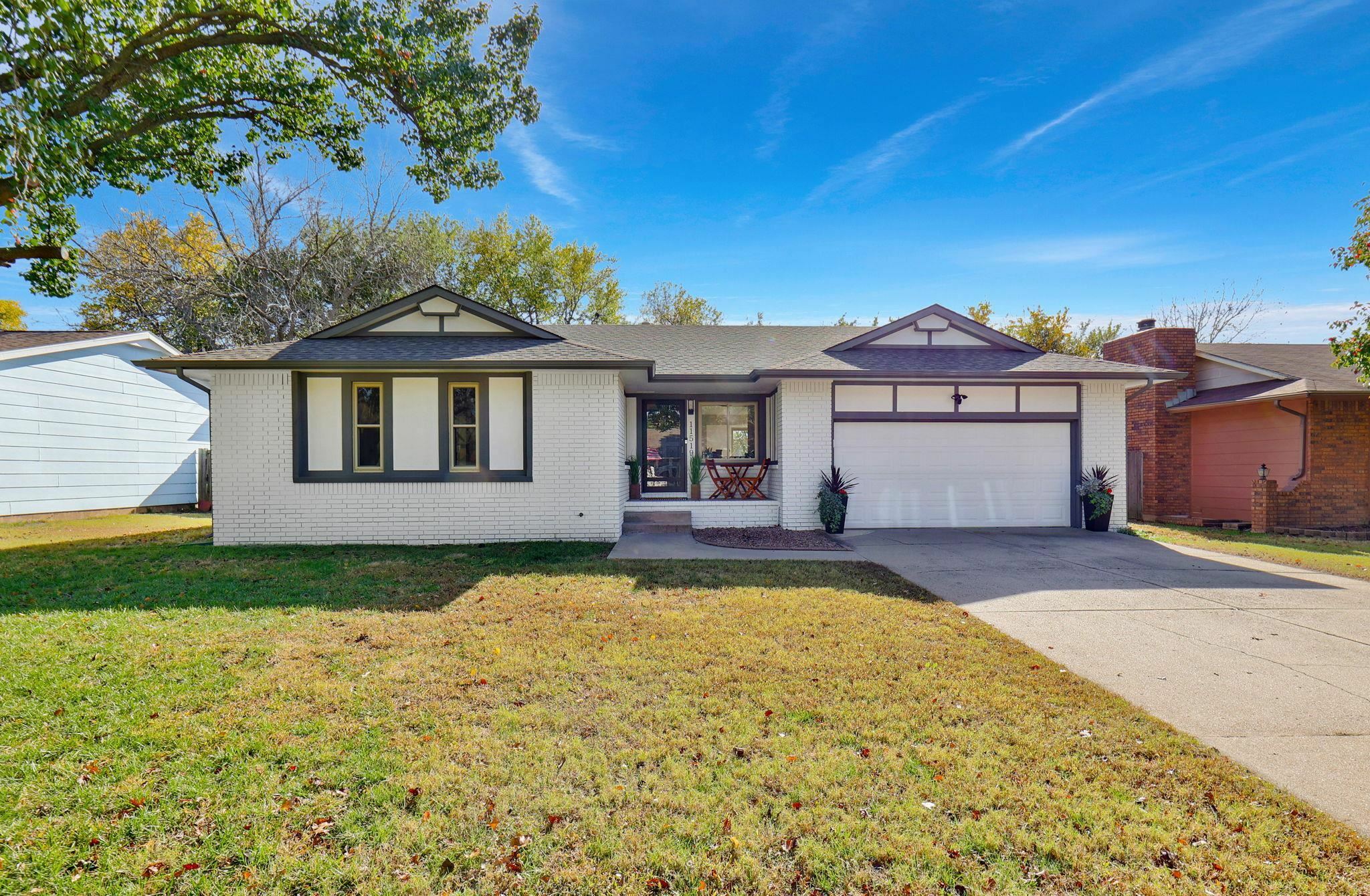 11519 W Rolling Hills Cir  Wichita KS 67212 photo