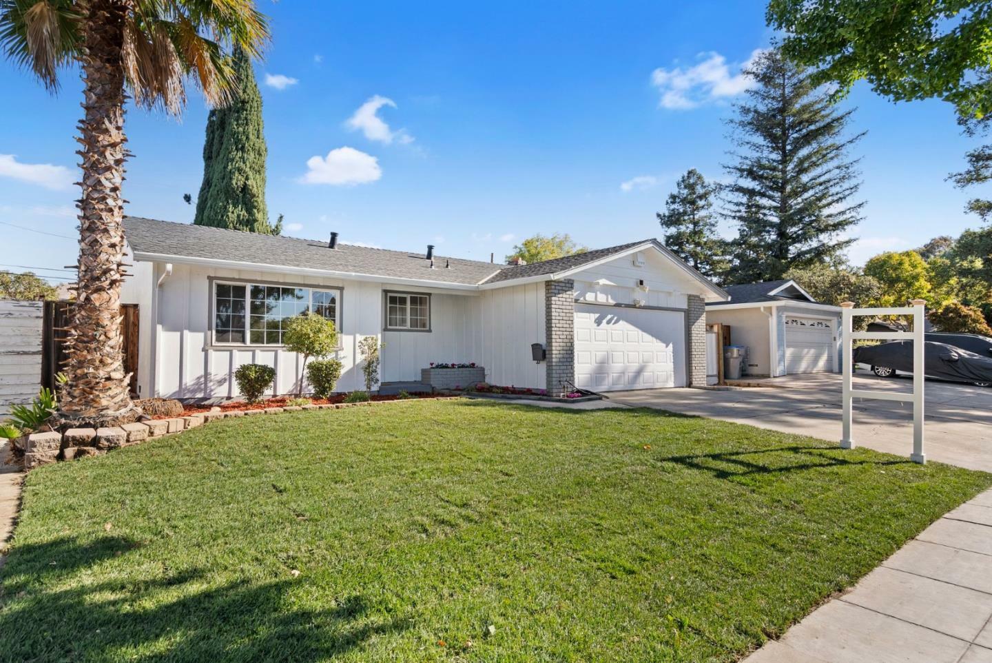 Property Photo:  3070 Rossmore Way  CA 95148 