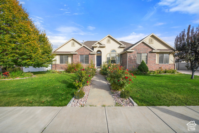 Property Photo: 1567 S 1700 E UT 84660