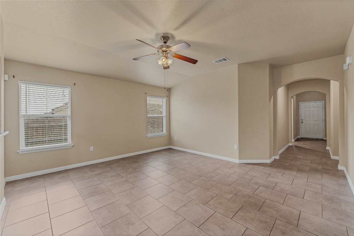 Property Photo:  406 Purple Martin Avenue  TX 78640 