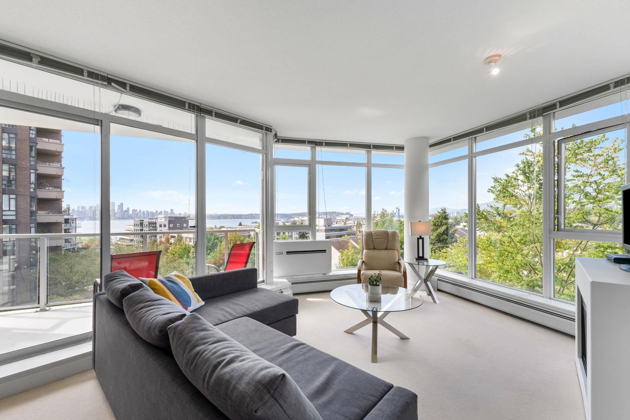 Property Photo: 175 W 2nd Street 504 BC V7M 0A5