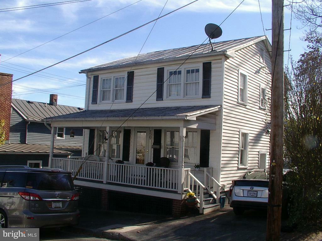 Property Photo:  129 E Monmouth Street  VA 22601 