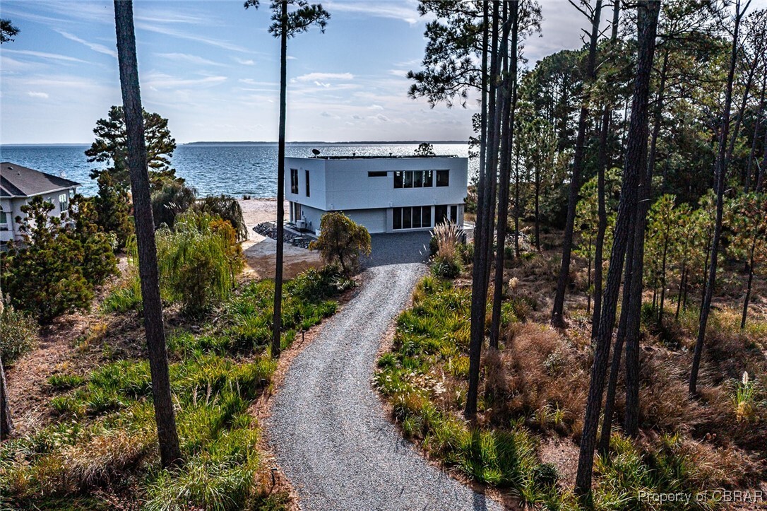 Property Photo: 448 Windjammer Lane VA 22578
