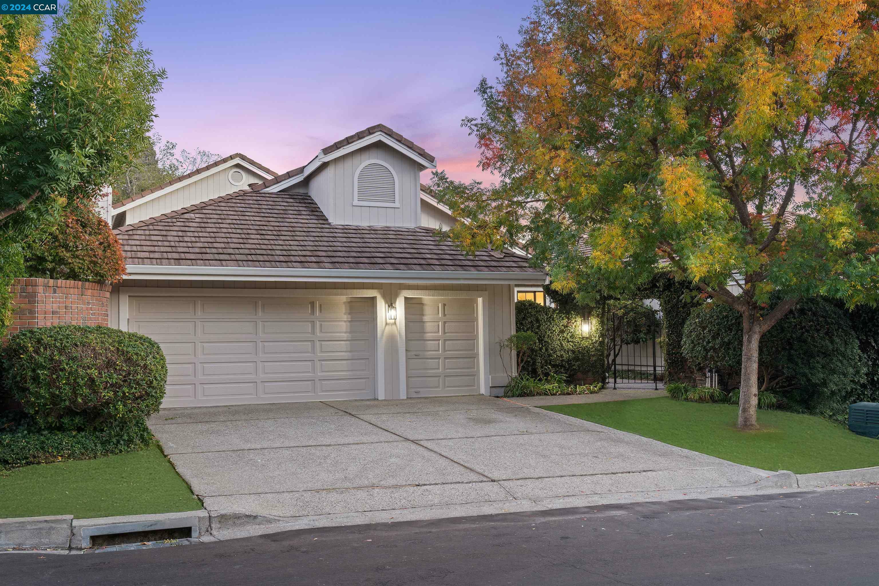 Property Photo:  3053 Live Oak Ct  CA 94506 