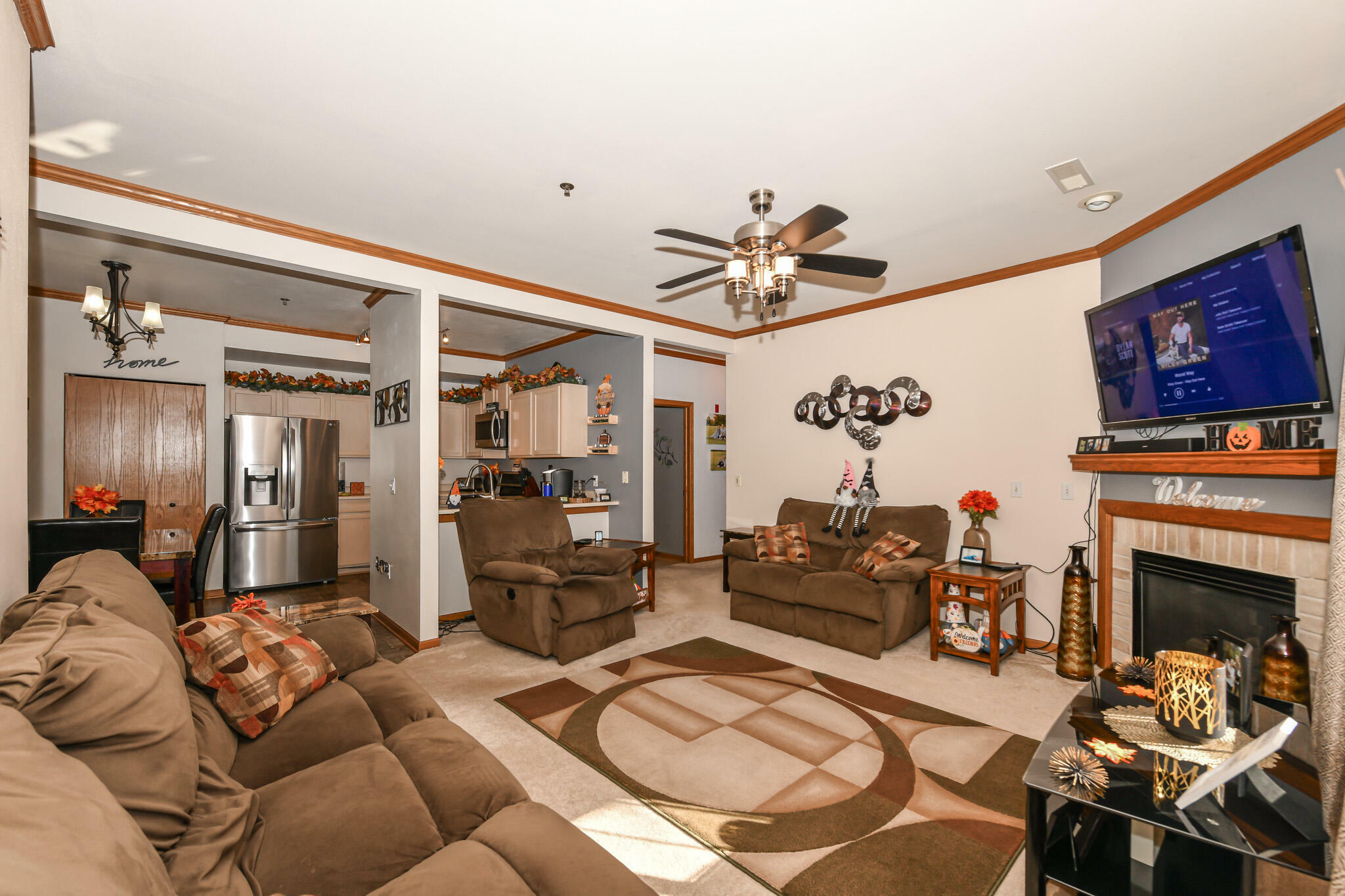 Property Photo:  14824 W Arrowhead Ln  WI 53151 