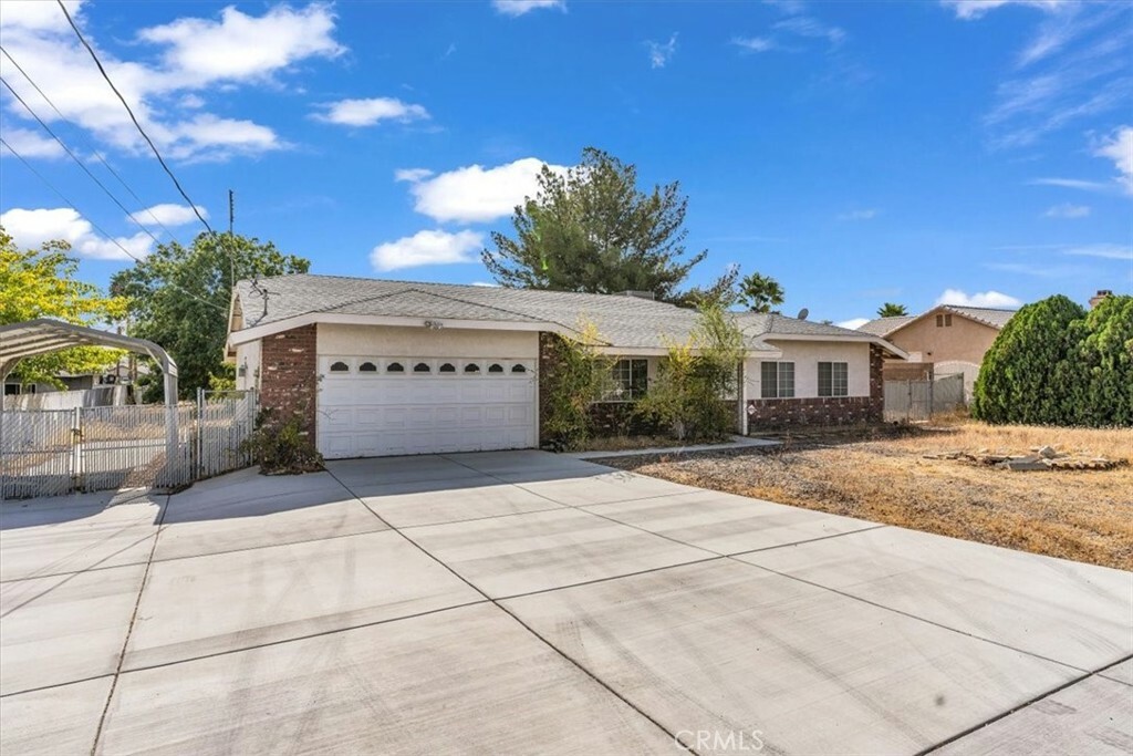 Property Photo:  18937 Madrone Street  CA 92345 