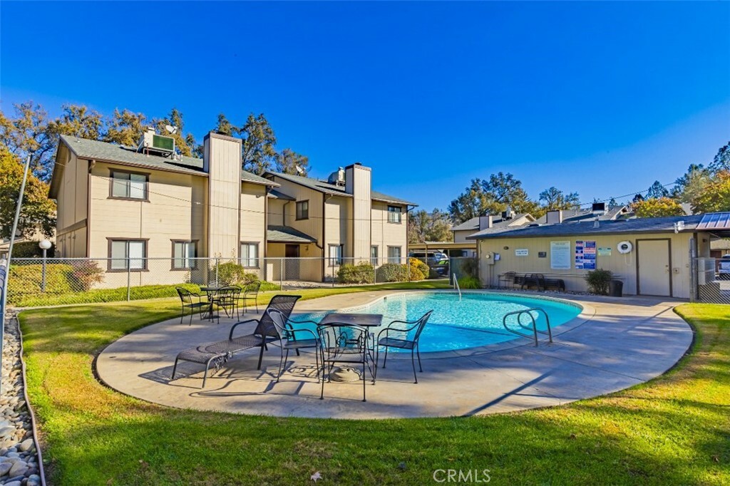 Property Photo:  49400 River Park Road 7  CA 93644 