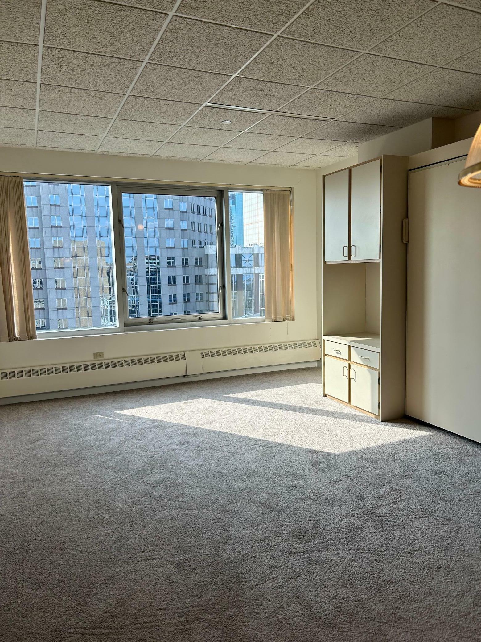 Property Photo:  431 S 7th Street 2629  MN 55415 