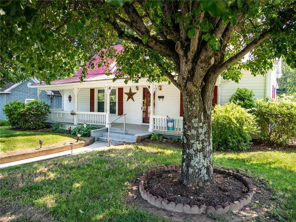 Property Photo: 537 Washburn Avenue NC 27288