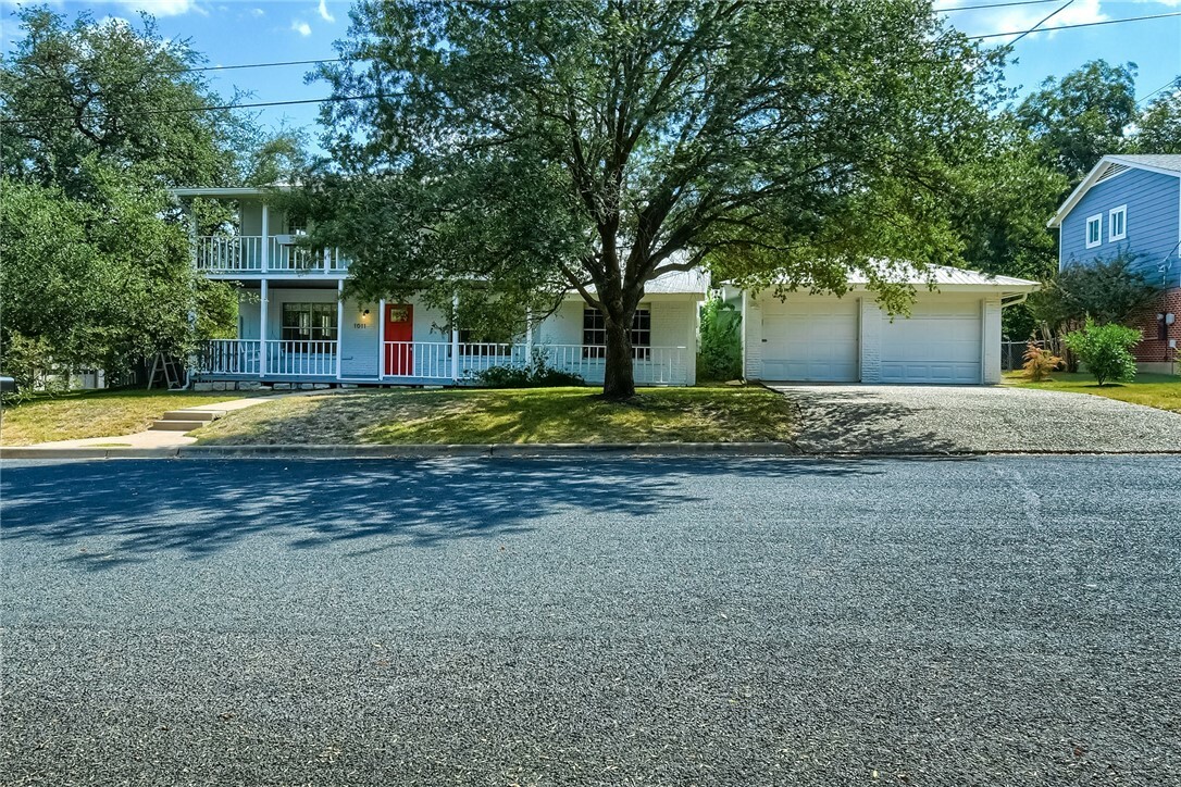 Property Photo:  1011 Berrywood Drive  TX 78753 