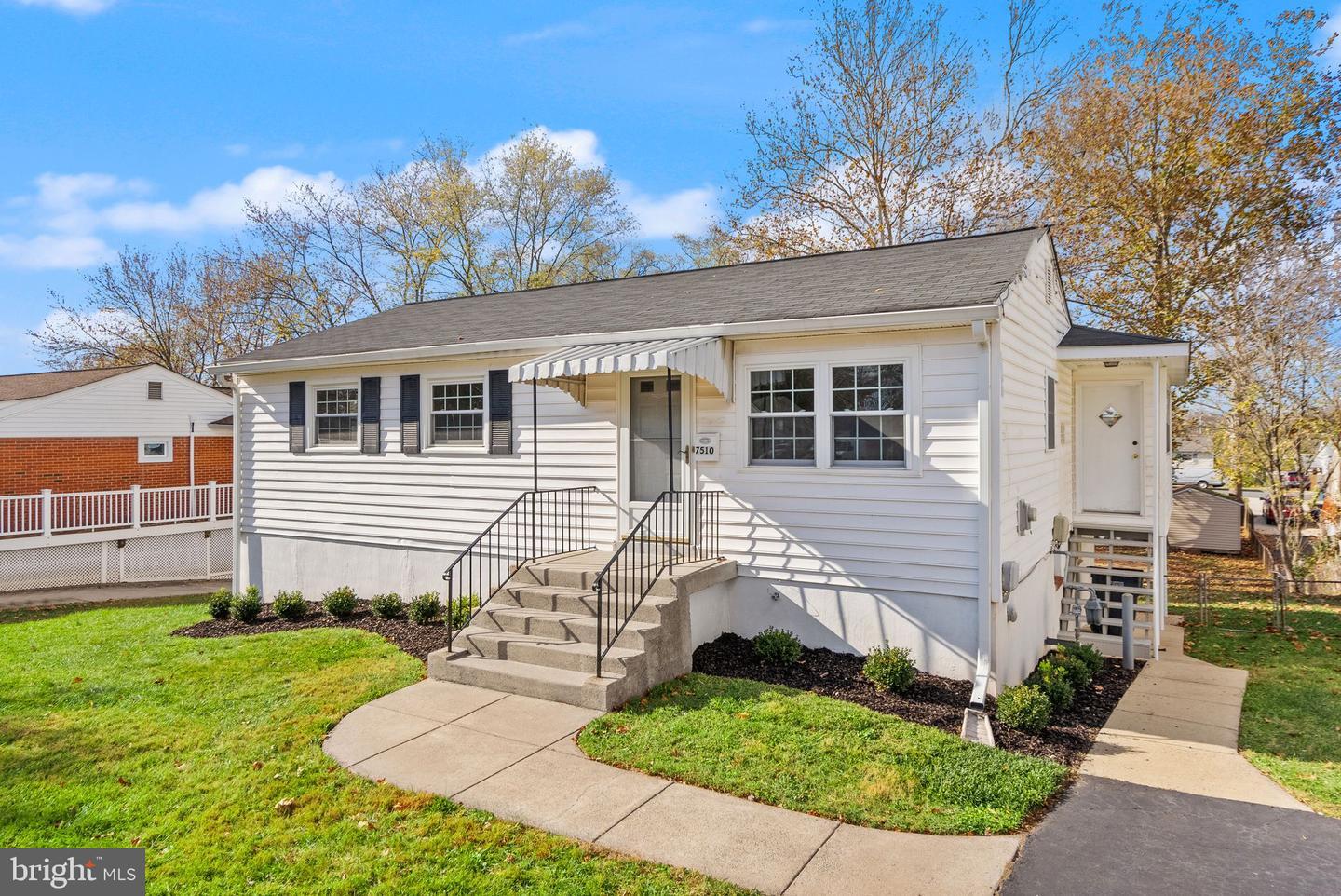 Property Photo: 7510 Albemarle Drive VA 20111
