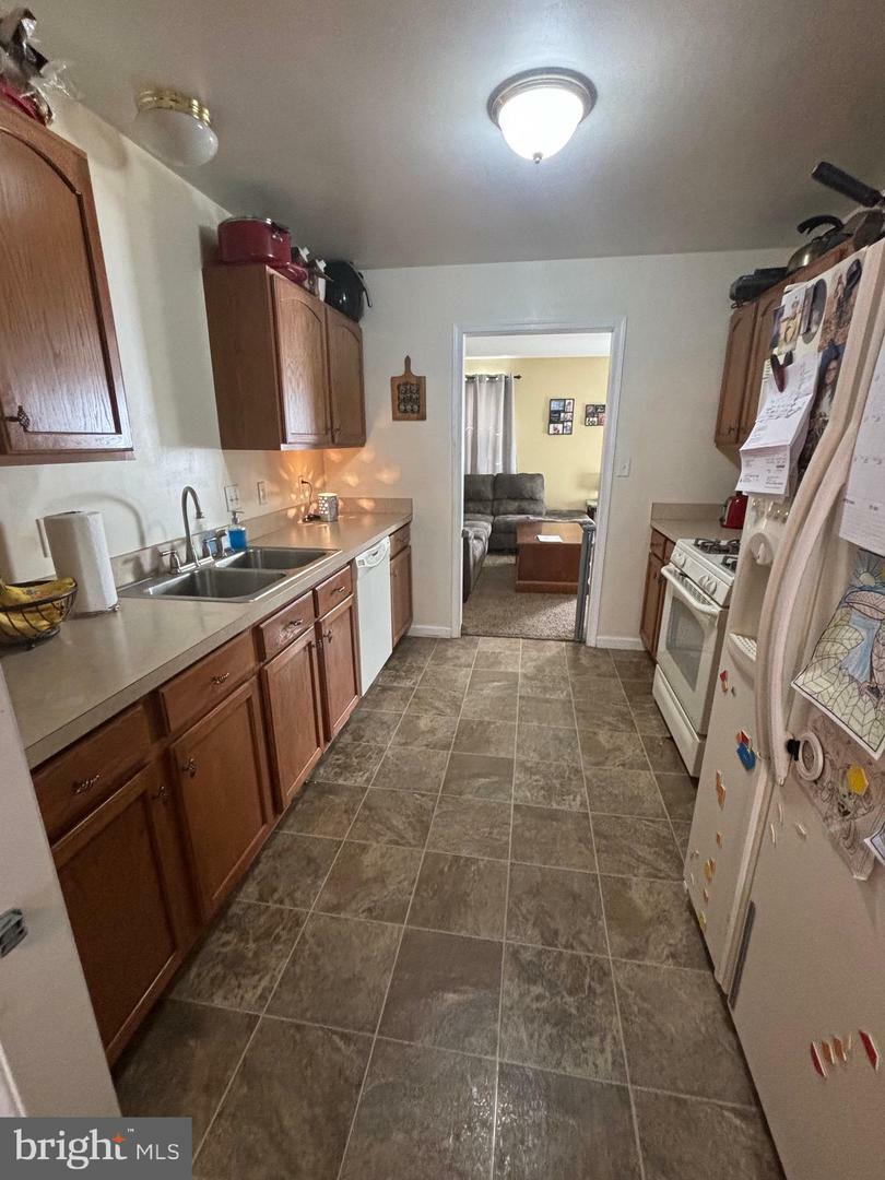 Property Photo:  610 Thomas Armor Drive  PA 17366 