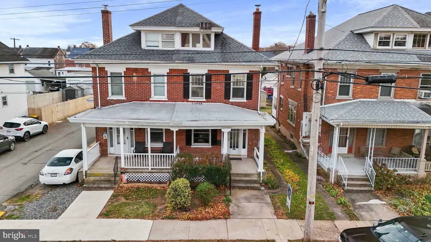 Property Photo:  516 E 4th Street  PA 19512 