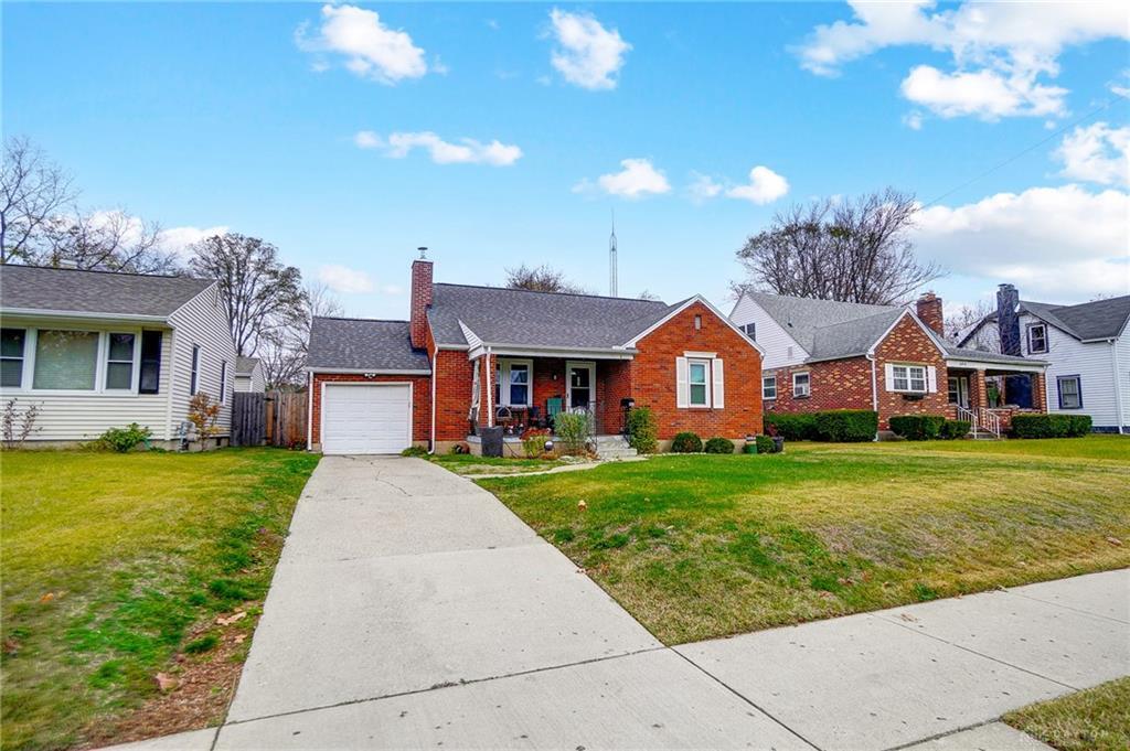 Property Photo:  862 E McCreight Avenue  OH 45503 