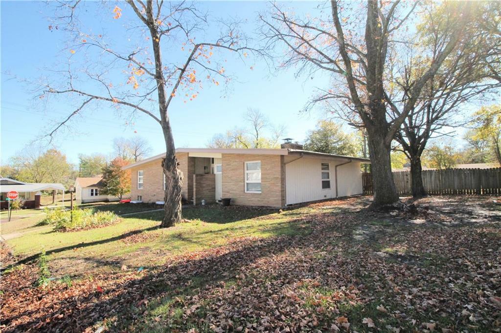 Property Photo:  223 E Pine Street  KS 67301 