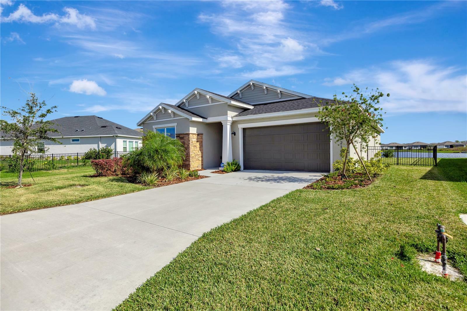 Property Photo:  11218 Moonsail Drive  FL 34219 