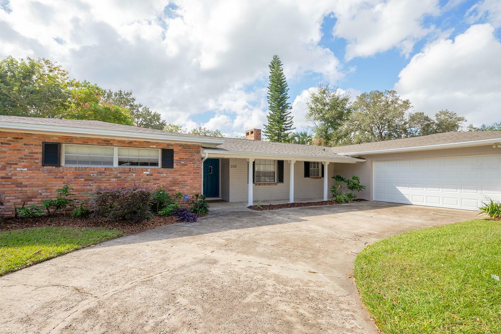 Property Photo:  2518 Sweetwater Trail  FL 32789 