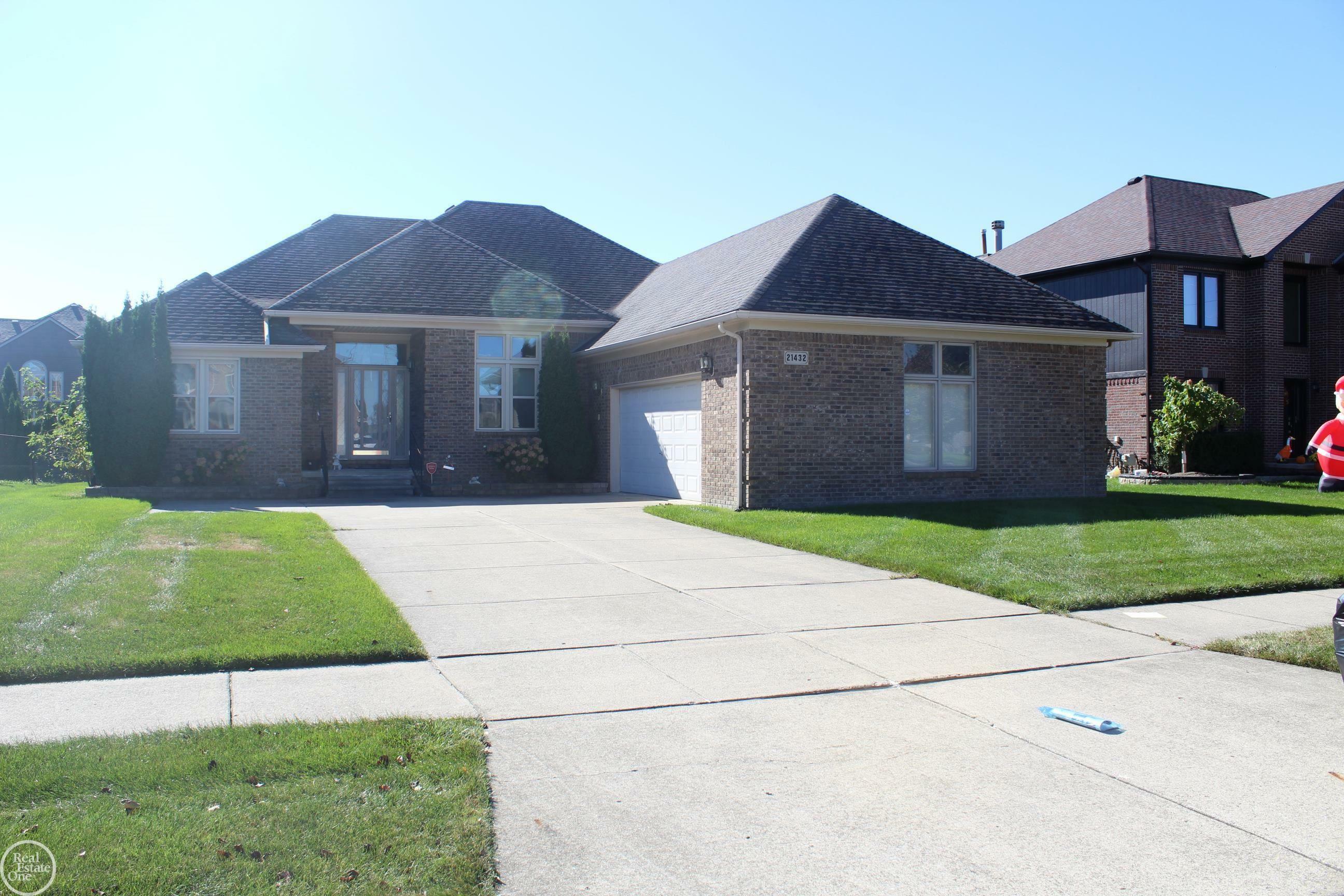 Property Photo:  21432 Mackenzie Drive  MI 48044 