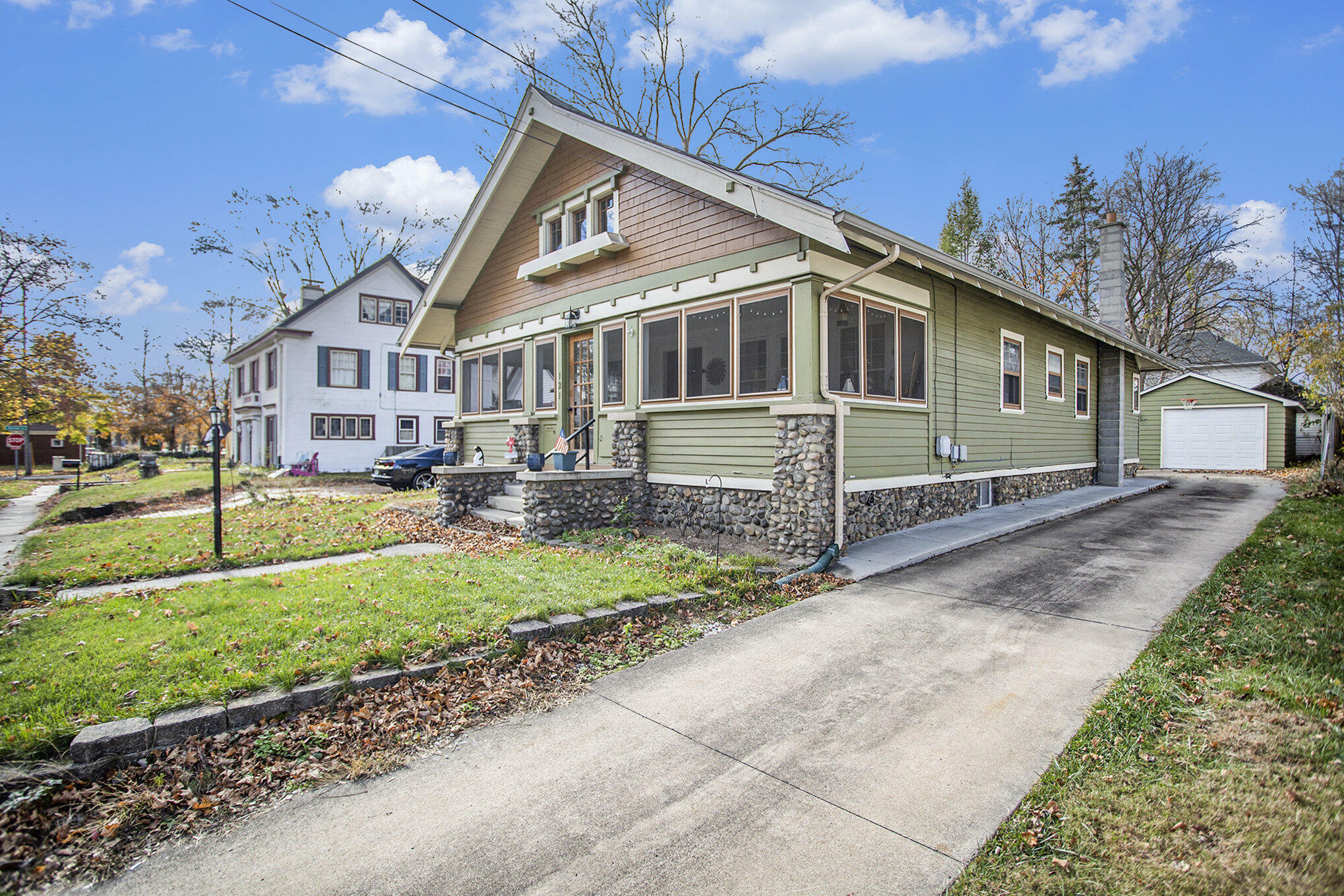 Property Photo:  121 Orchard Avenue  MI 49017 