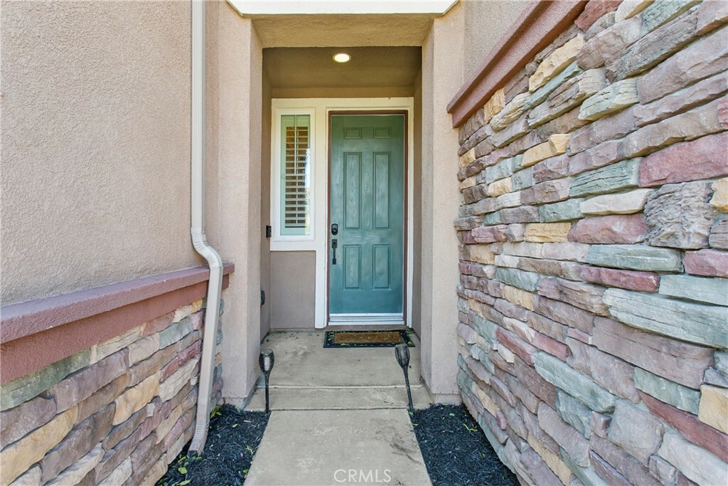 Property Photo:  45861 Camino Rubi  CA 92592 