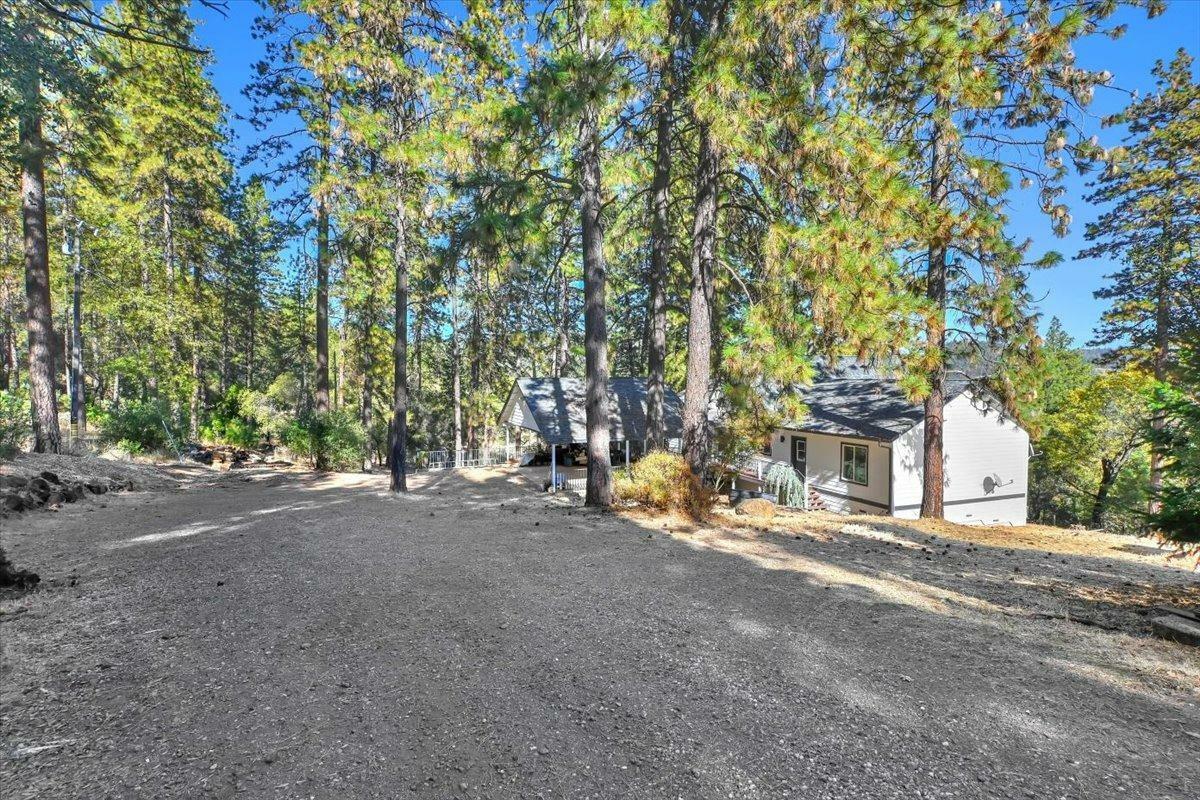 Property Photo:  19533 Morningside Road  CA 95949 