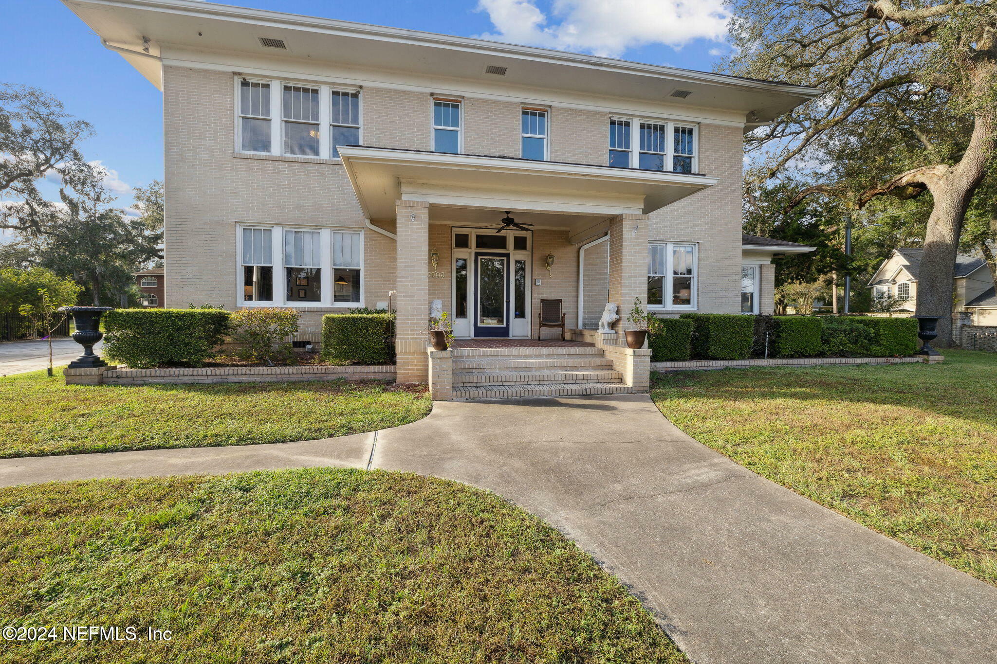 Property Photo:  3903 St Johns Avenue  FL 32205 